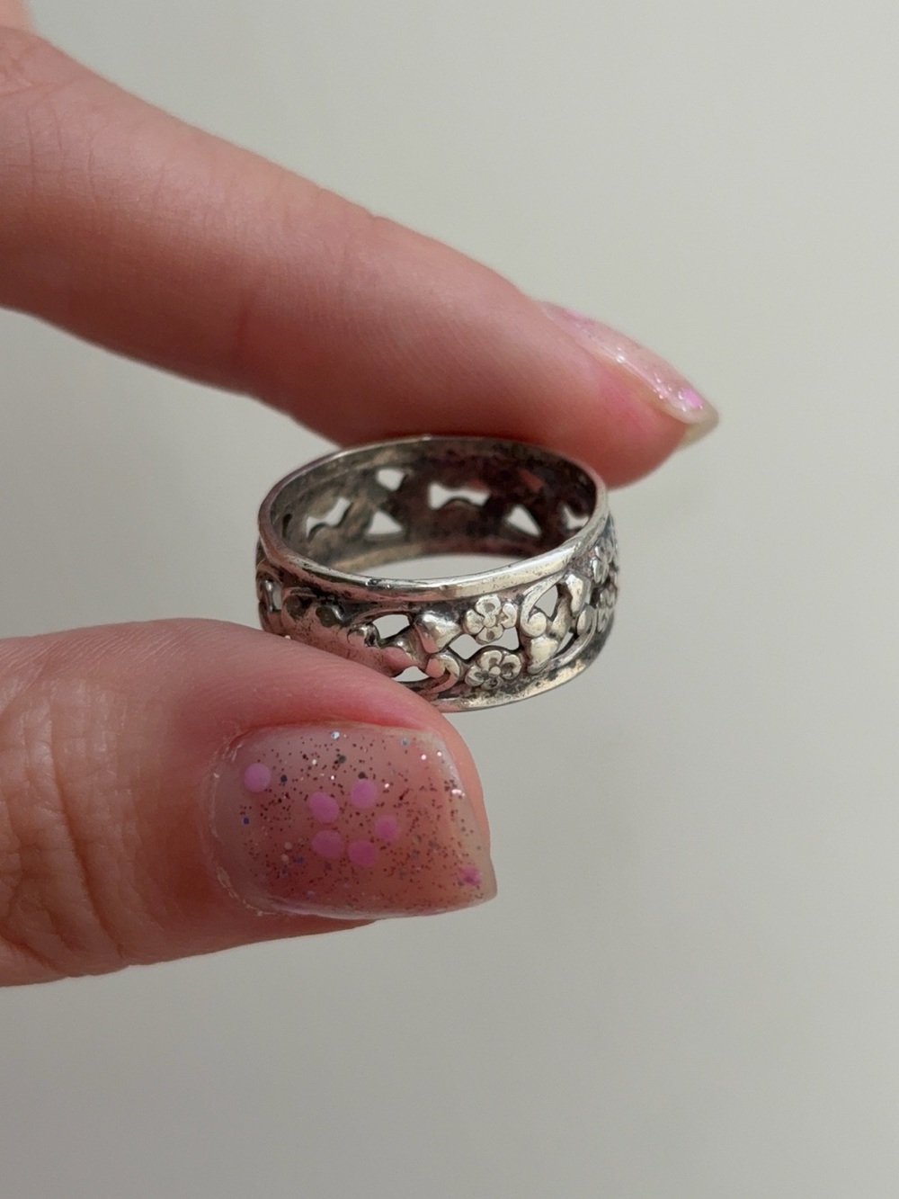 Sterling Silver Antique Floral Vine Filigree Openwork Band Ring - Picture 5 of 9
